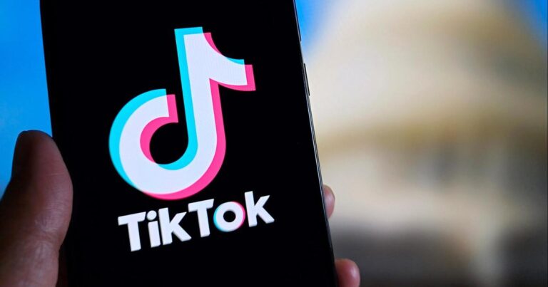 cbsn fusion tiktok points out lawmakers hypocrisy in legal filing thumbnail
