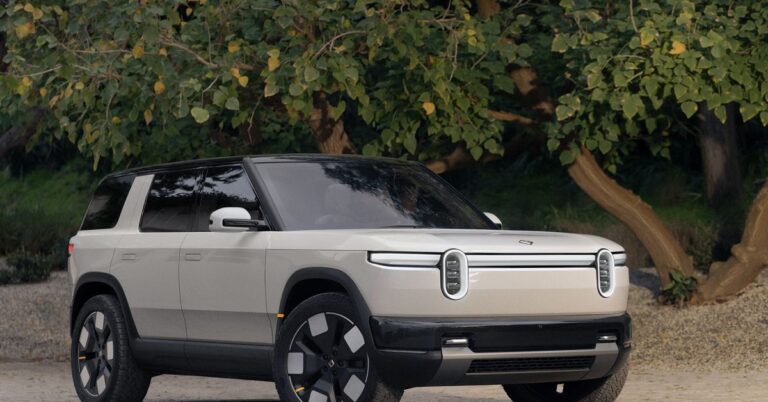 12 Rivian R2