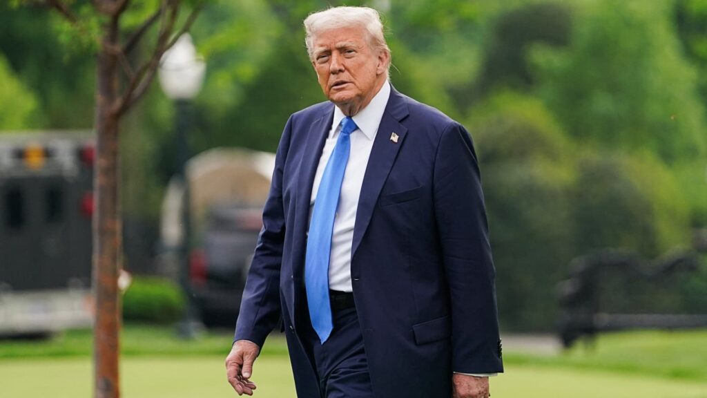 108139696 17461346912025 05 01t211851z 2025842360 rc299eab0r1v rtrmadp 0 usa trump