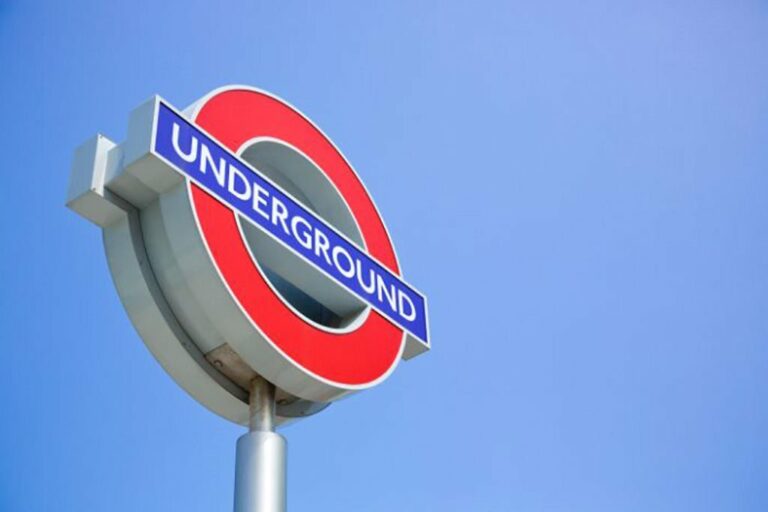 London Underground tube TfL roundel 1024x683